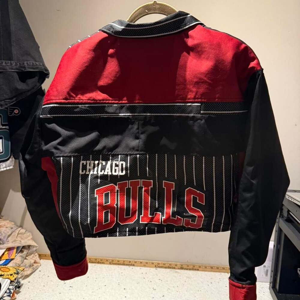 Fabric Fixtion Custom Upcycled Chicago Bulls Cropped Jacket - Picture 2 of 2
